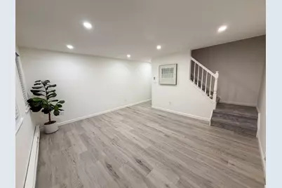 300 Falmouth Road #APT 20D, Mashpee, MA 02649 - Photo 2
