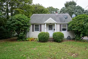 477 Teaticket Hwy, Falmouth, MA 02540 - Photo 1