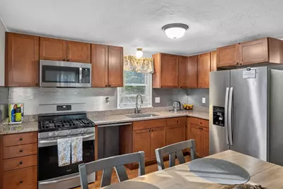 85 Edgewater Drive, Falmouth, MA 02536 - Photo 4