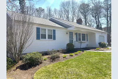 4 Frost Avenue, Yarmouth, MA 02673 - Photo 2