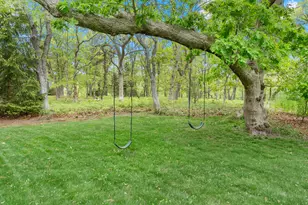 5 Bayes Hill Cir, Oak Bluffs, MA 02557 - Photo 40