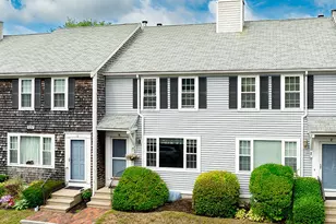 571 Carriage Shop Rd, Falmouth, MA 02536 - Photo 1