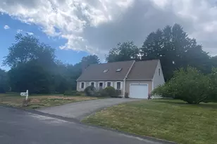 42 Meadow View Dr, Falmouth, MA 02536 - Photo 1