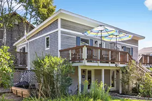 25 Winthrop St, Provincetown, MA 02657 - Photo 1