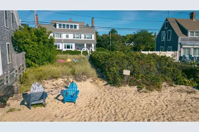616 Commercial Street #Unit 10, Provincetown, MA 02657 - Photo 1