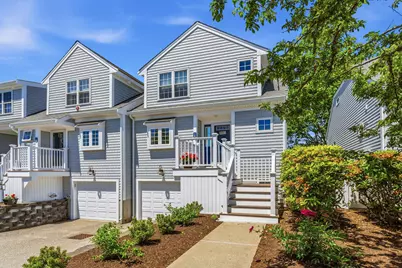 174 Queen Street #UNIT 1C, Falmouth, MA 02540 - Photo 1