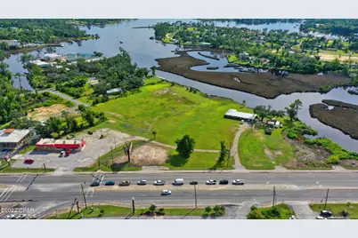 7437 Highway 77, Southport, FL 32409 - Photo 2