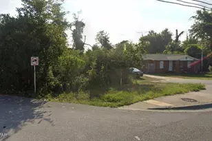 7414 Hwy 77, Southport, FL 32409 - Photo 1