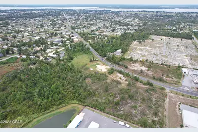 1534 E Highway 390, Lynn Haven, FL 32444 - Photo 6