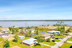 118 Carolina Ave, Lynn Haven, FL 32444 - Photo 2