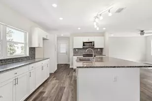 118 Carolina Ave, Lynn Haven, FL 32444 - Photo 10