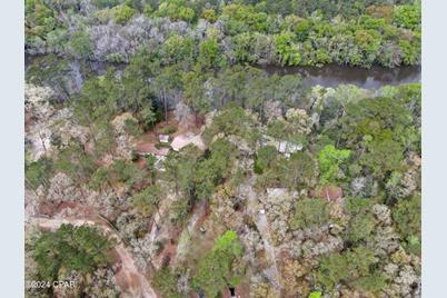 3640 Lucianne Drive, Vernon, FL 32462 - Photo 2