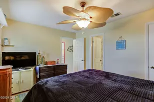 7813 N Lagoon Dr, Panama City, FL 32408 - Photo 8