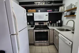 4114 Holiday Dr, Panama City, FL 32408 - Photo 6