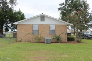 25676 Evans St, Altha, FL 32421 - Photo 12