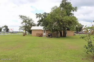 25676 Evans St, Altha, FL 32421 - Photo 8