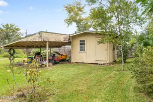 815 5th St, Chipley, FL 32428 - Photo 26