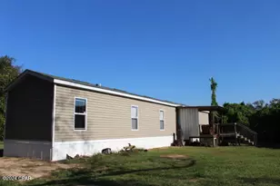 15953 Chipola St, Altha, FL 32421 - Photo 10