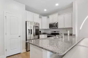 7482 Shadow Lake Dr, Panama City Beach, FL 32407 - Photo 12