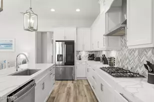 19914 Front Beach Rd, Panama City Beach, FL 32413 - Photo 14