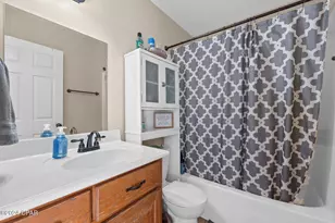 1528 Hilltop Dr, Bonifay, FL 32425 - Photo 32