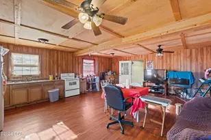 1528 Hilltop Dr, Bonifay, FL 32425 - Photo 56