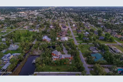 400 W 2nd Street, Lynn Haven, FL 32444 - Photo 136