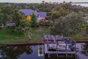 400 W 2nd St, Lynn Haven, FL 32444 - Photo 130