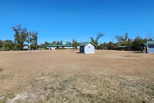 6073 Devorak Dr, Marianna, FL 32446 - Photo 52