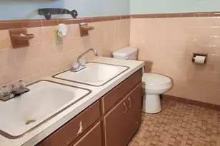 6073 Devorak Dr, Marianna, FL 32446 - Photo 16