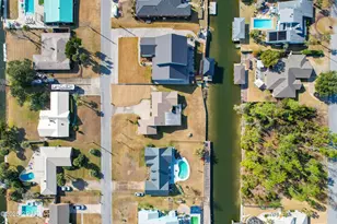 702 Beachcomber Dr, Lynn Haven, FL 32444 - Photo 4