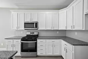 233 Mosaic Dr, Port Saint Joe, FL 32456 - Photo 10