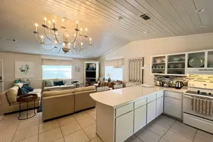 21518 Palm Ave, Panama City Beach, FL 32413 - Photo 6