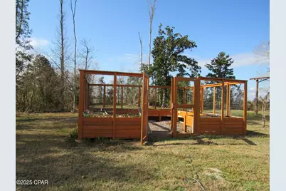 7835 Olde Mill Road, Southport, FL 32409 - Photo 10