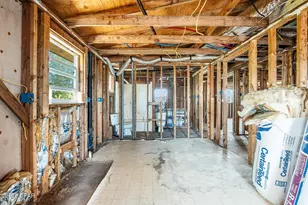 819 Russ Lake Dr, Panama City, FL 32404 - Photo 14