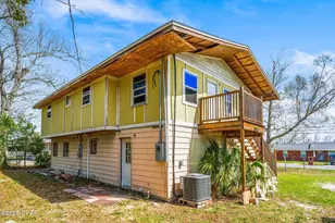 819 Russ Lake Dr, Panama City, FL 32404 - Photo 8