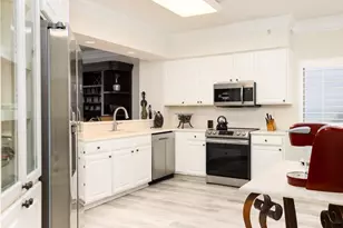 8601 Surf Dr, Panama City, FL 32408 - Photo 12