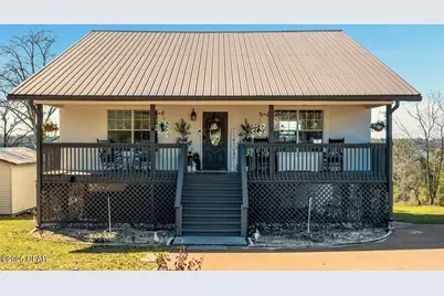 4427 Leisure Lakes Drive, Chipley, FL 32428 - Photo 2