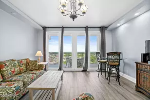 9902 S Thomas Dr, Panama City Beach, FL 32408 - Photo 2