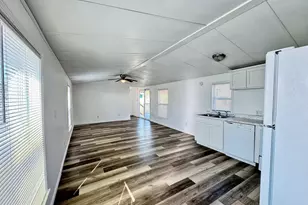 325 Hibiscus Dr, Panama City Beach, FL 32413 - Photo 10