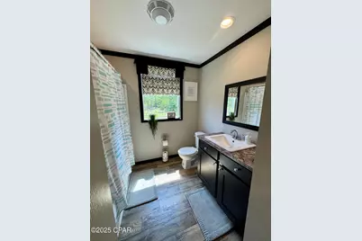 7031 Hamilton Road, Grand Ridge, FL 32442 - Photo 22