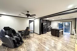 7031 Hamilton Rd, Grand Ridge, FL 32442 - Photo 2