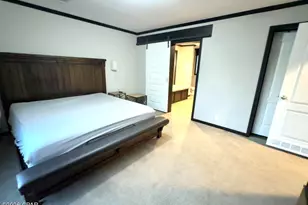 7031 Hamilton Rd, Grand Ridge, FL 32442 - Photo 16