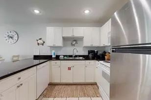 246 Parkside Cir, Port Saint Joe, FL 32456 - Photo 4