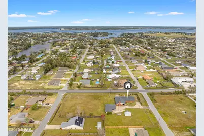 905 E 12th Street, Lynn Haven, FL 32444 - Photo 38