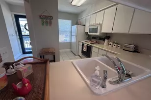 7813 N Lagoon Dr, Panama City, FL 32408 - Photo 26