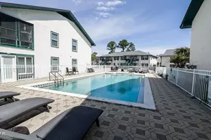 7813 N Lagoon Dr, Panama City, FL 32408 - Photo 38