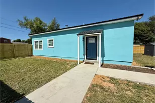 1409 E 6th Ct, Panama City, FL 32401 - Photo 12