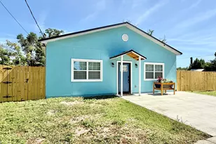 1409 E 6th Ct, Panama City, FL 32401 - Photo 2