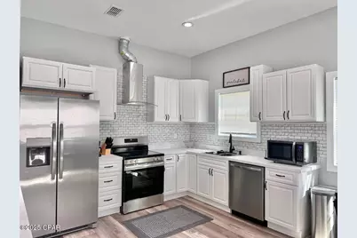 1409 E 6th Court, Panama City, FL 32401 - Photo 14